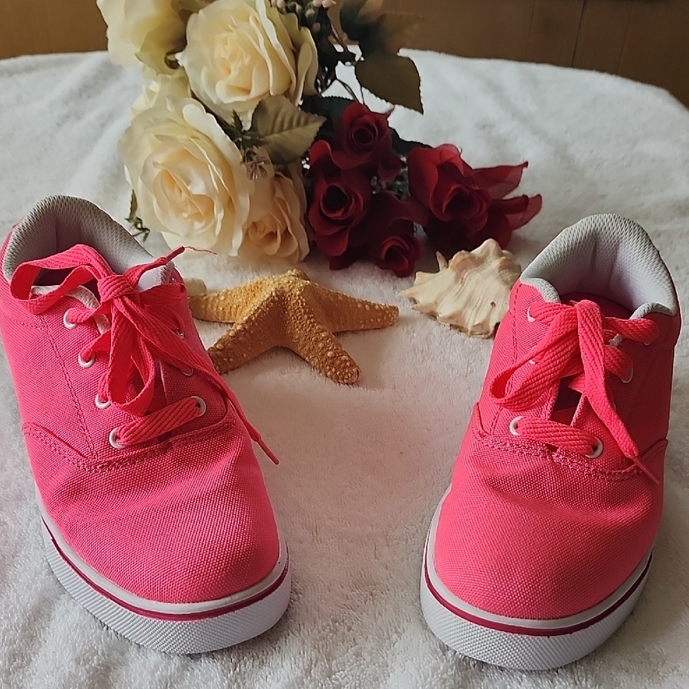 Heelys Pink Skate Sneakers Youth Size 5